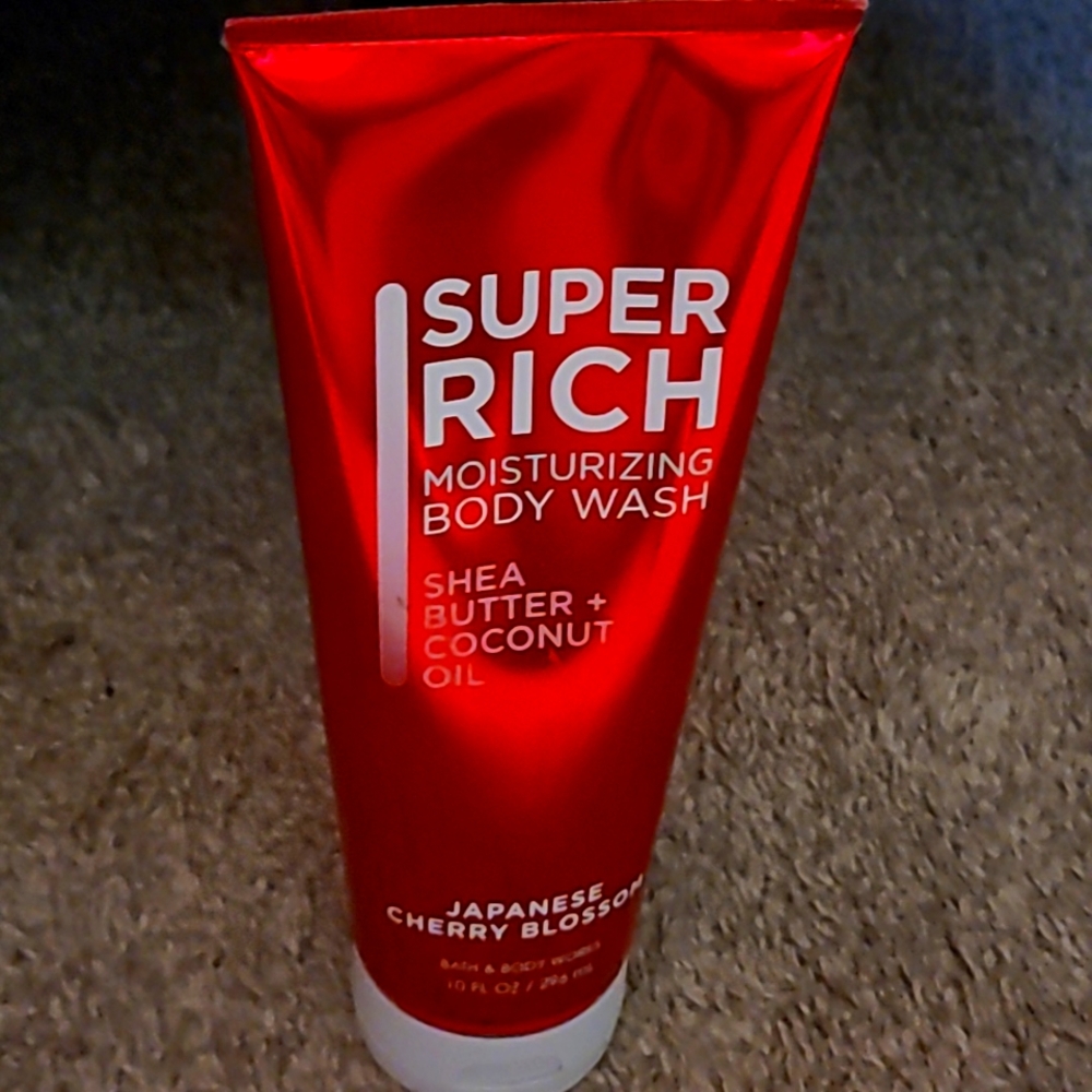 Bath & Body Body Wash